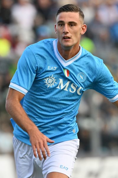ロレンツォ・ルッカ（ナポリ）のプロフィール画像