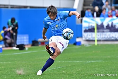 20231125 J1 YokohamaFC vs Shonan Kiyohara13(s)