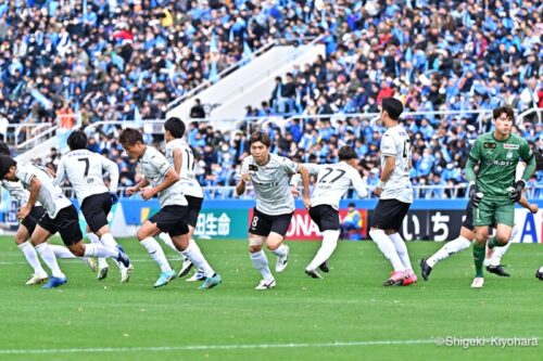 20231125 J1 YokohamaFC vs Shonan Kiyohara9(s)
