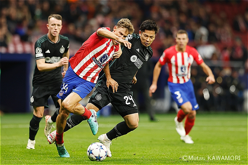 AMadrid_Celtic_231107_0027_