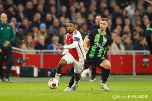 Ajax_Brighton_231109_0006_