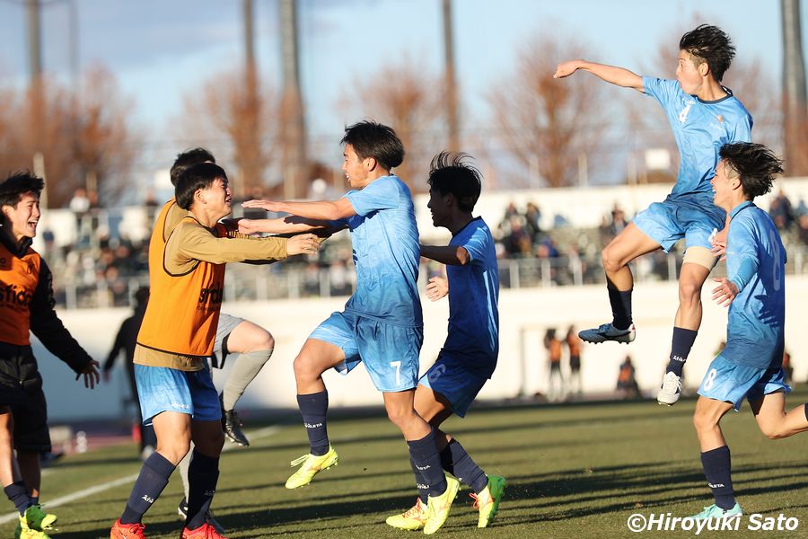 【写真ギャラリー】2024.1.4 第102回全国高校サッカー選手権大会 準々決勝 神村学園 3－4 近江