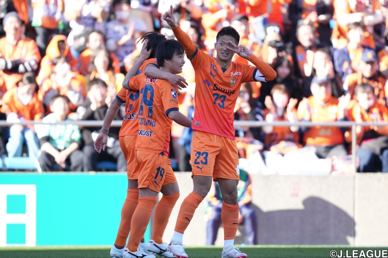 清水、甲府、山形が開幕2連勝！　横浜FCは2戦連続ドロー…徳島らが連敗スタート／J2第2節
