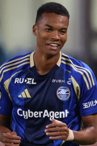 望月ヘンリー海輝