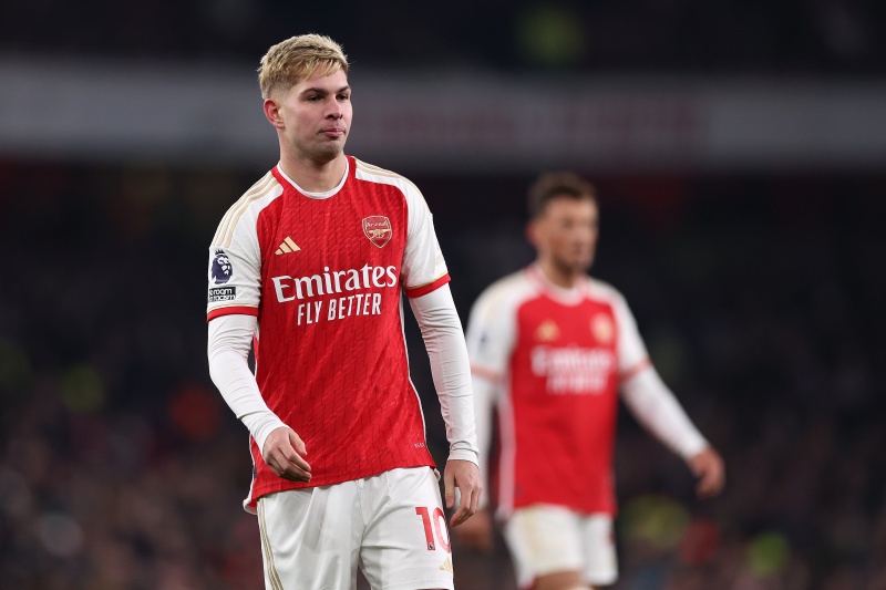 アーセナル 3 ☆ スミス・ロウ 10