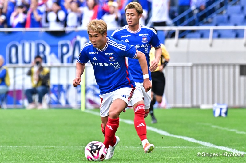 20240506 J1 Urawa vs YokohamaFM Kiyohara22(s)