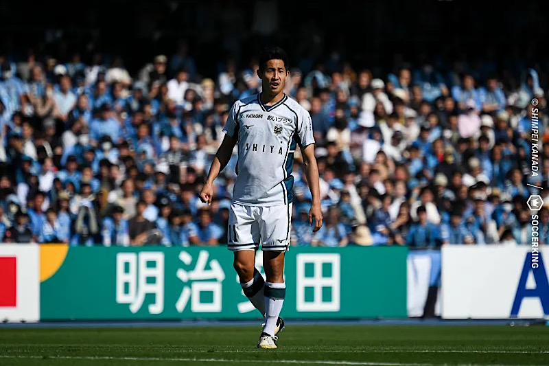 青木亮太