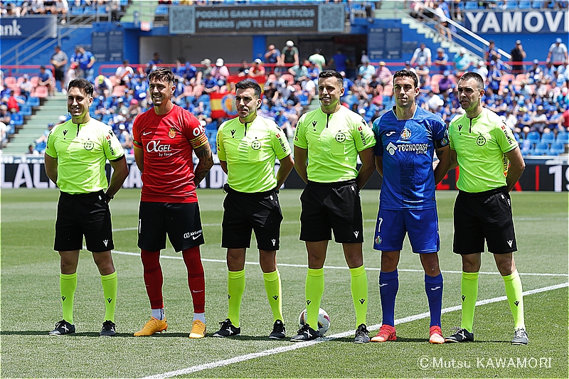 Please do not reproduce without prior permission.