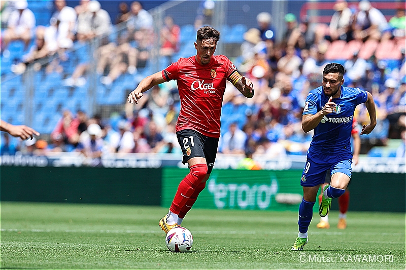 Please do not reproduce without prior permission.