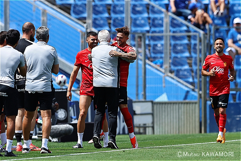 Please do not reproduce without prior permission.