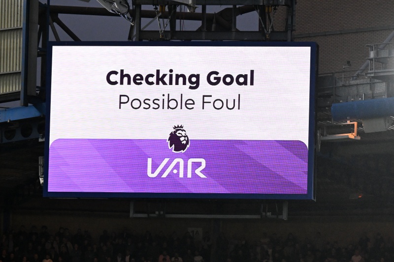 VAR