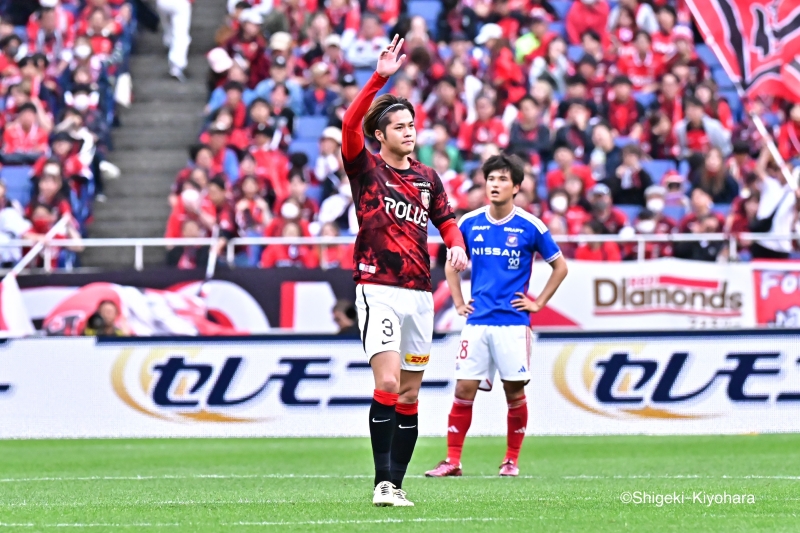 伊藤敦樹の2発で浦和が2試合ぶり勝利！　横浜FMはACL決勝前に手痛い敗戦