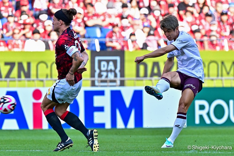 20240601 J1 Urawa vs Kobe Kiyohara22(s)