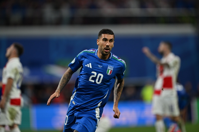 デル・ピエロ彷彿の一撃がイタリアを決勝Tへ導く！…殊勲の