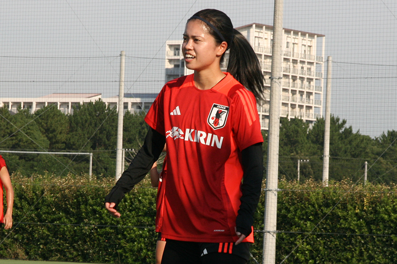 長谷川唯