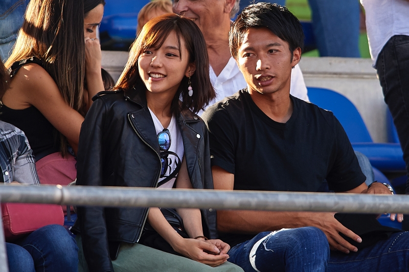 真野恵里菜、柴崎岳