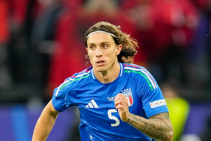 イタリア代表 ユーロ2024 カラフィオーリ ホームユニフォーム アーセナル アーセナル 24-25 ホーム 半袖 ユニフォーム No.33 カラ