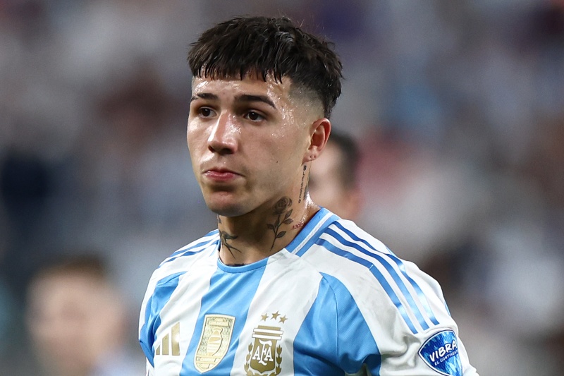 エンソ・フェルナンデス