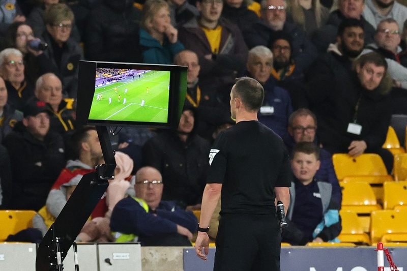 VAR