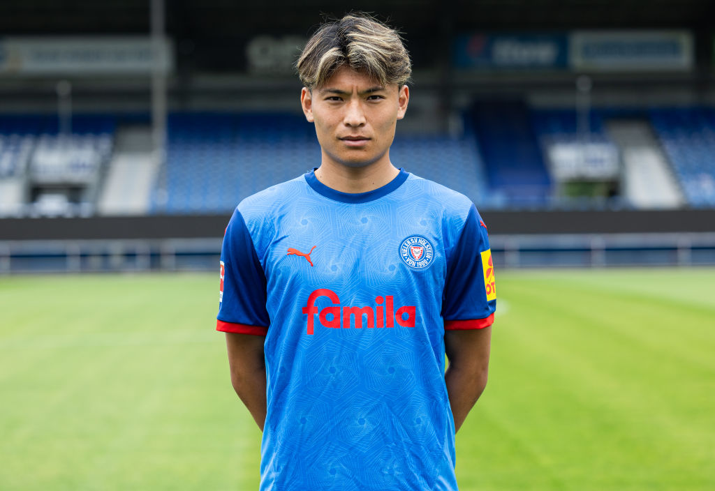 町野修斗が今季初公式戦でゴール！　DFBポカール1回戦アーヘンを相手にヘッドで先制弾