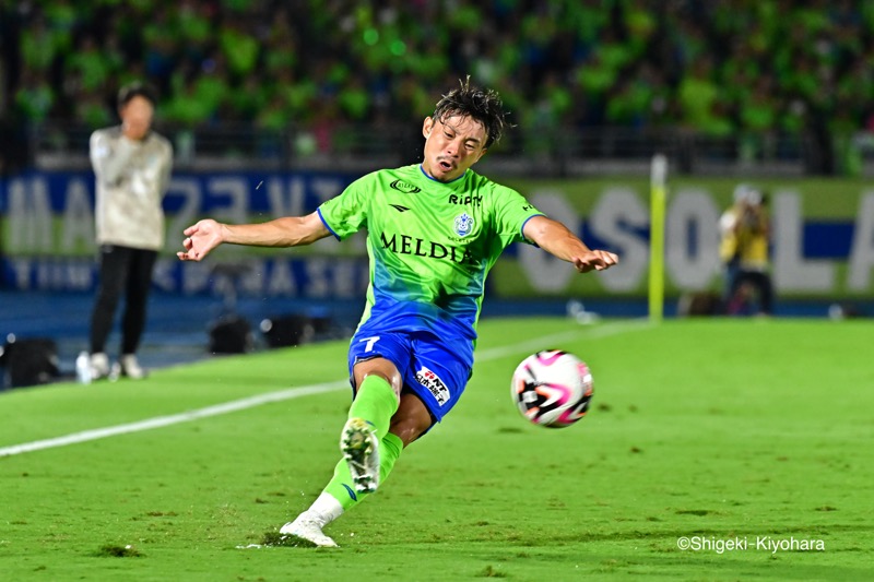 20240922 J1 Shonan vs COsaka Kiyohara2(s)