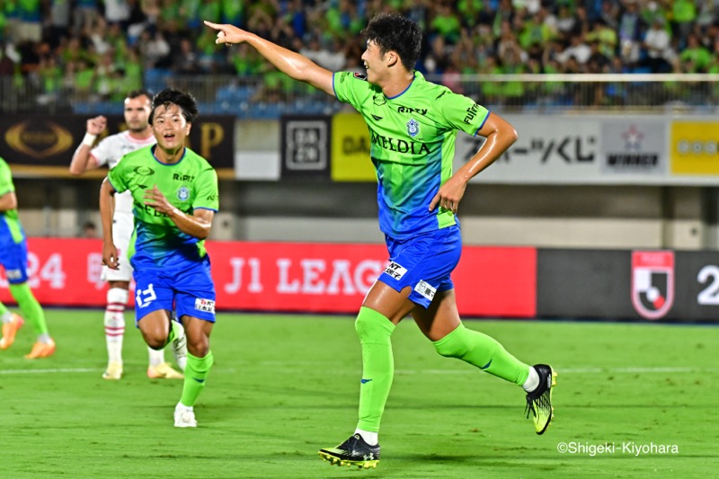 20240922 J1 Shonan vs COsaka Kiyohara4(s)