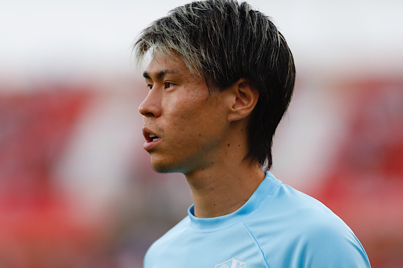 橋本拳人