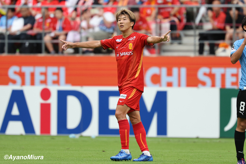 AyanoMiura_20240922_027