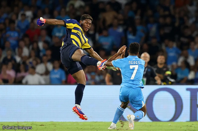 鈴木彩艶