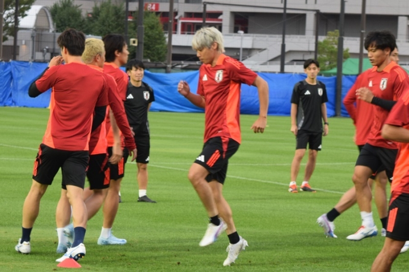 伊東純也