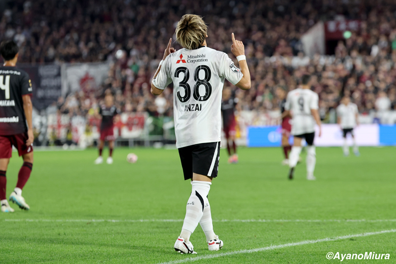 AyanoMiura_20241018_045