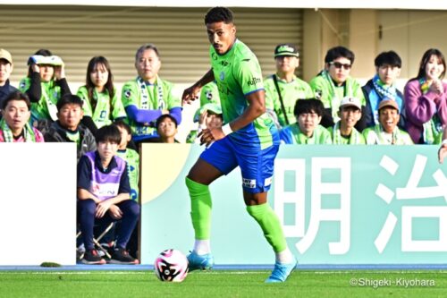 20241109 J1 Shonan vs Sapporo Kiyohara56(s)
