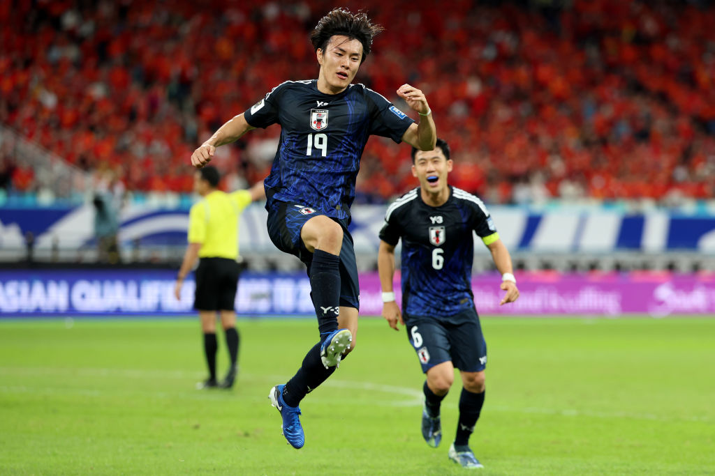 2得点の小川航基、伊東純也のクロスにドンピシャヘッド！「必ずいいボールが上がってくるといつも信じている」