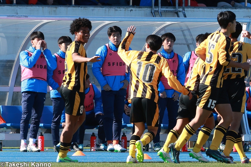 前橋育英、“強豪対決”制し選手権初戦突破！　オノノジュ慶吏＆佐藤耕太のゴールで米子北を下す