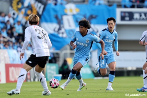 AyanoMiura_20241130_007