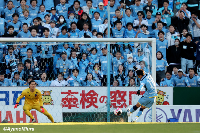 AyanoMiura_20241130_077