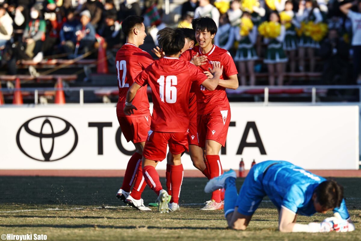 【写真ギャラリー】2024.12.31 第103回全国高校サッカー選手権大会 2回戦 東福岡 2－0 正智深谷
