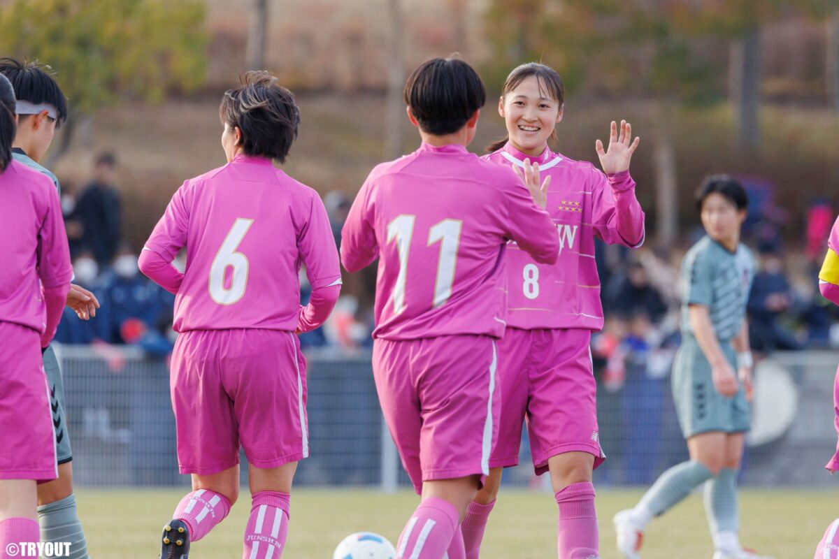 【写真ギャラリー】2024.12.30 第33回全日本高等学校女子サッカー選手権大会 2回戦 藤枝順心高校 8－0 鳥取城北高校