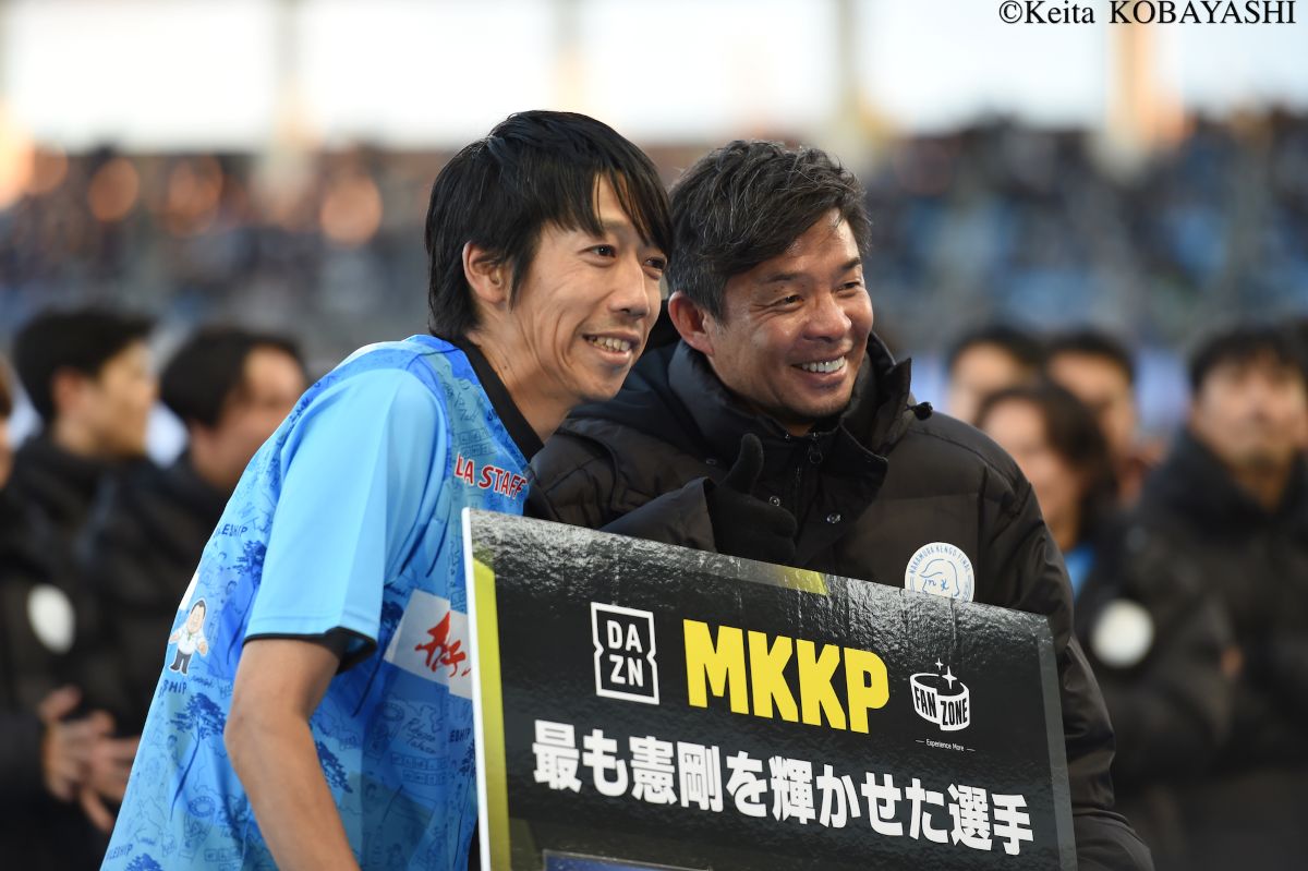 黄金期を築いた中村憲剛との川崎Fでのラストダンス　鬼木達監督の新たな出発