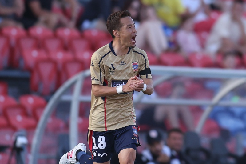 18 水沼宏太　Newcastle Jets Ute A-League  18 水沼宏太 Newcastle Jets Ute A-League Melbourne Victory v