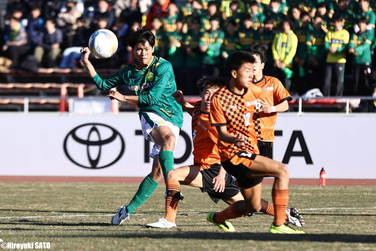 カウンターから快足MF加藤佑基が決勝点！　静岡学園が“王者撃破”の高川学園下し3大会ぶり8強入り