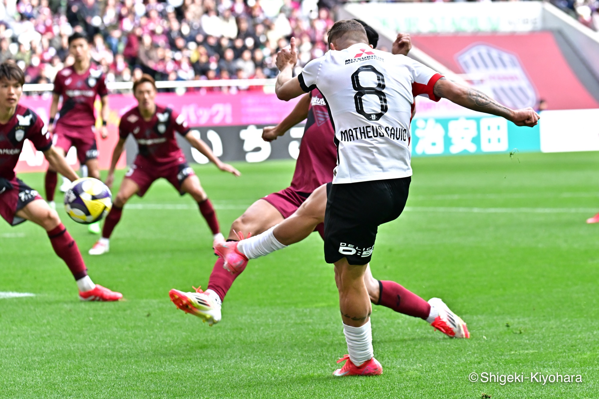 20240215 J1 Kobe vs Urawa Kiyohara56(s)