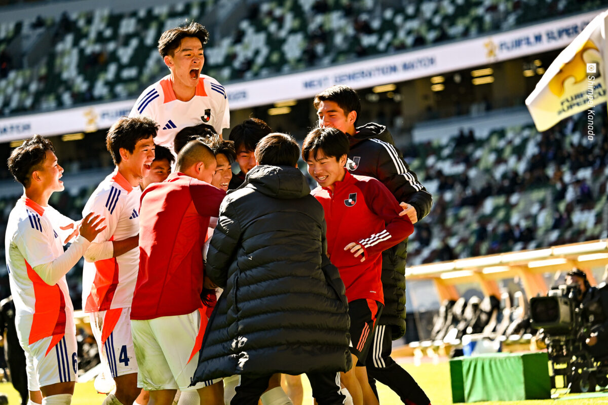 “6年ぶり結成”U-18Jリーグ選抜がNEXT GENERATION MATCHを制す！　4得点で日本高校サッカー選抜を下す
