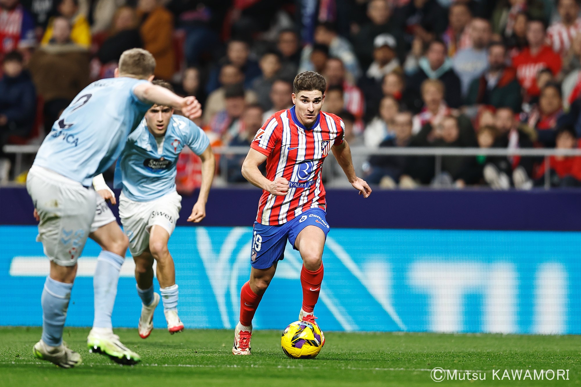 Please do not reproduce without prior permission.