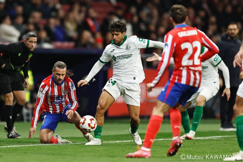 Please do not reproduce without prior permission.