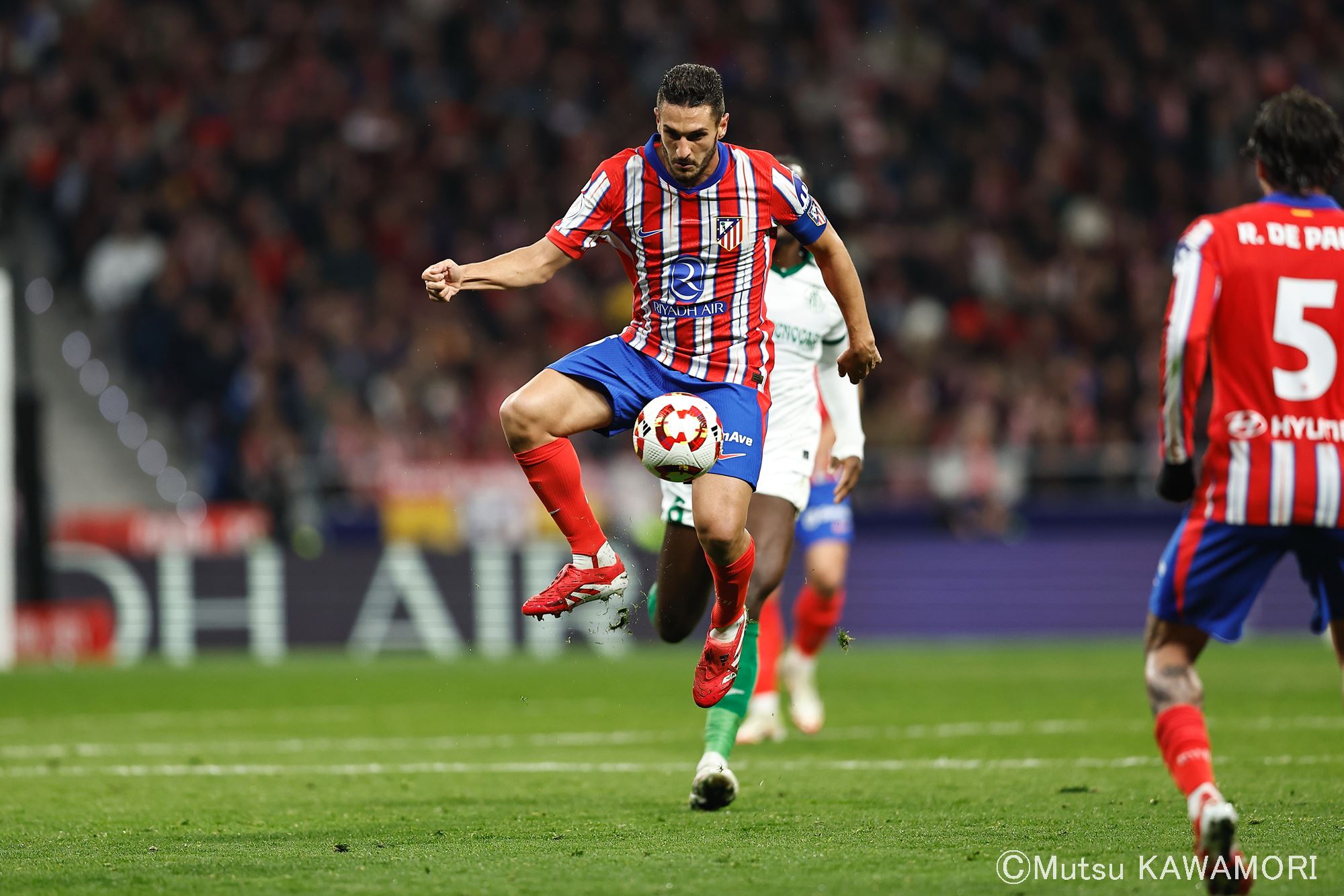 Please do not reproduce without prior permission.