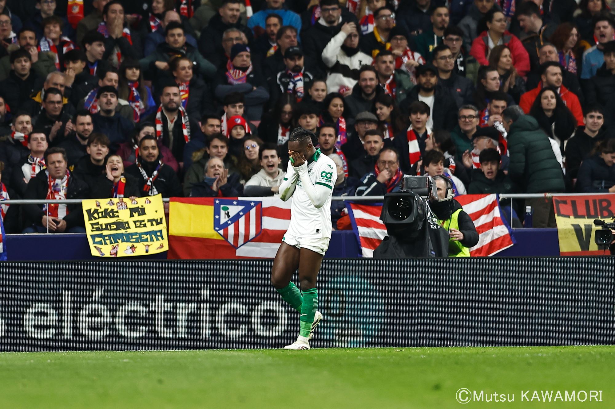 Please do not reproduce without prior permission.