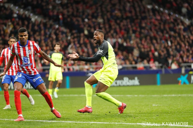 Please do not reproduce without prior permission.