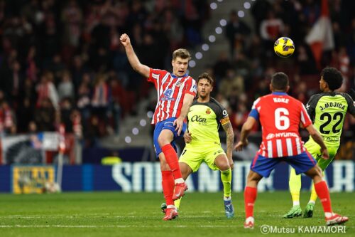 Please do not reproduce without prior permission.