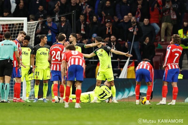 Please do not reproduce without prior permission.